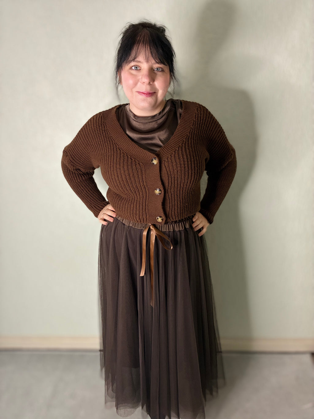 Cropped Strickjacke mit Knöpfen
