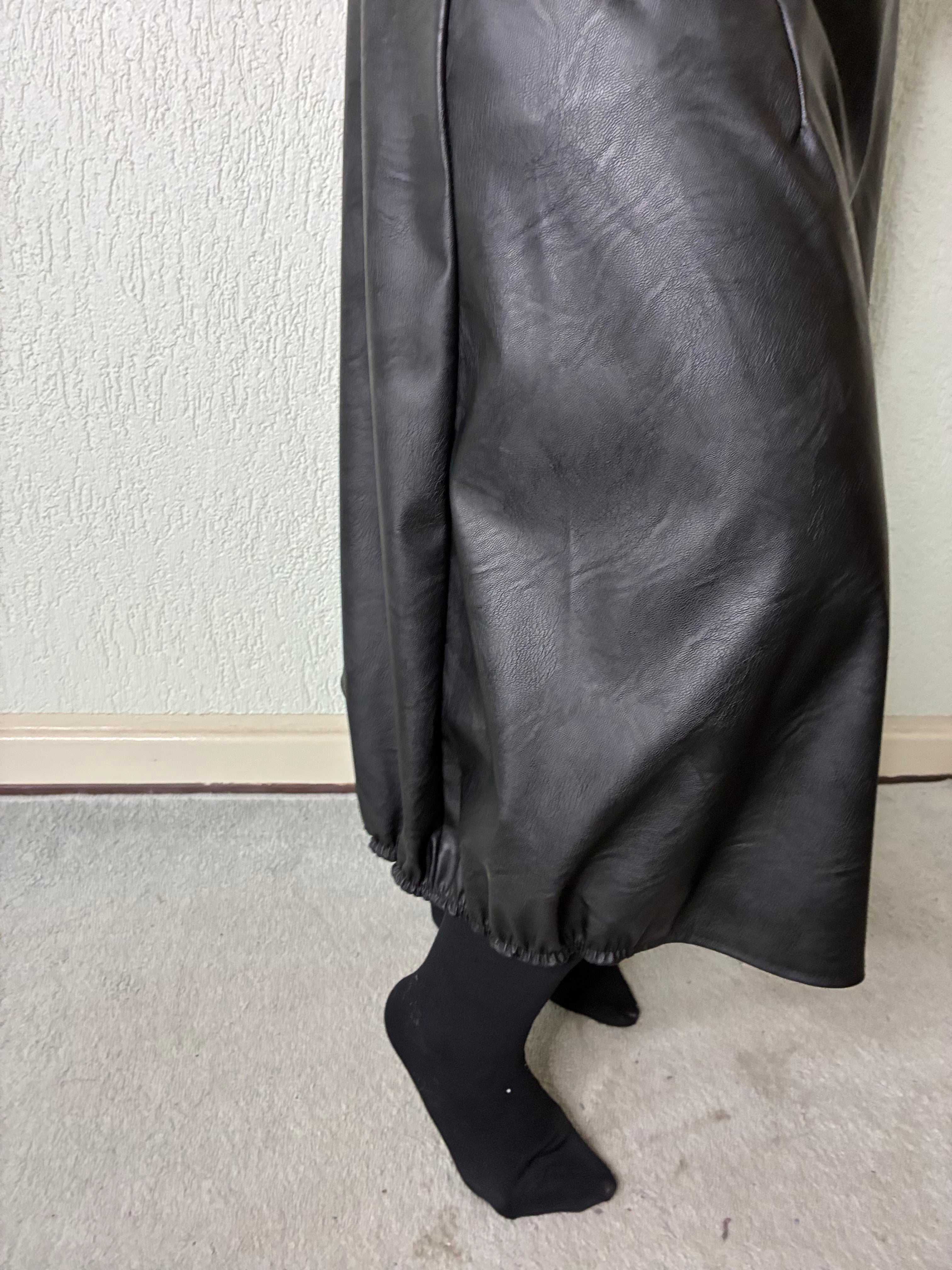 Ballonrock in Lederoptik