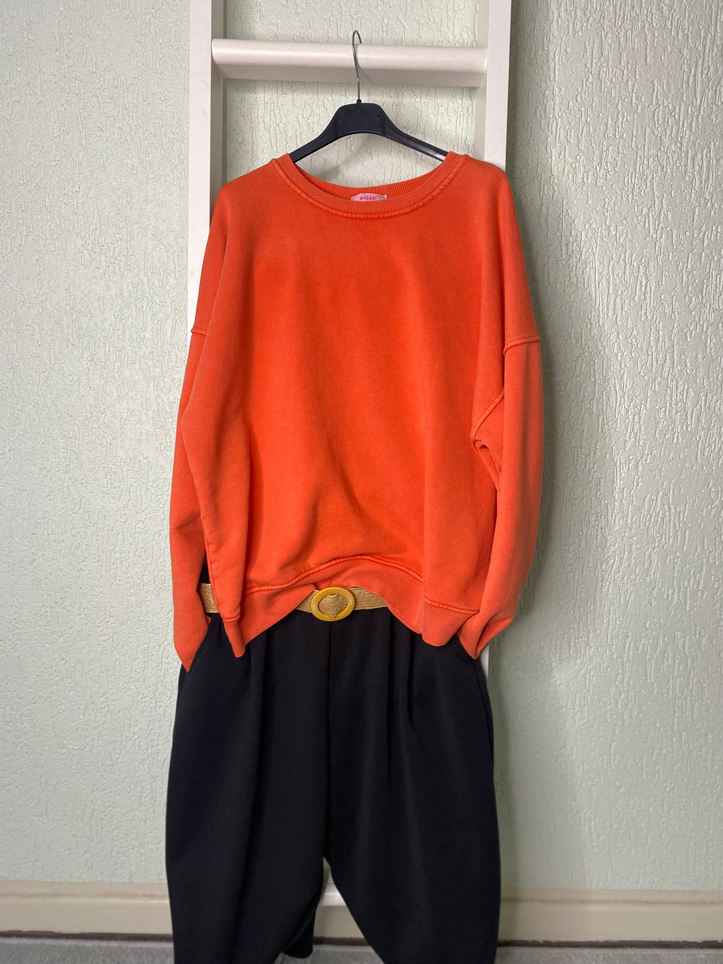 Unifarbener Pullover