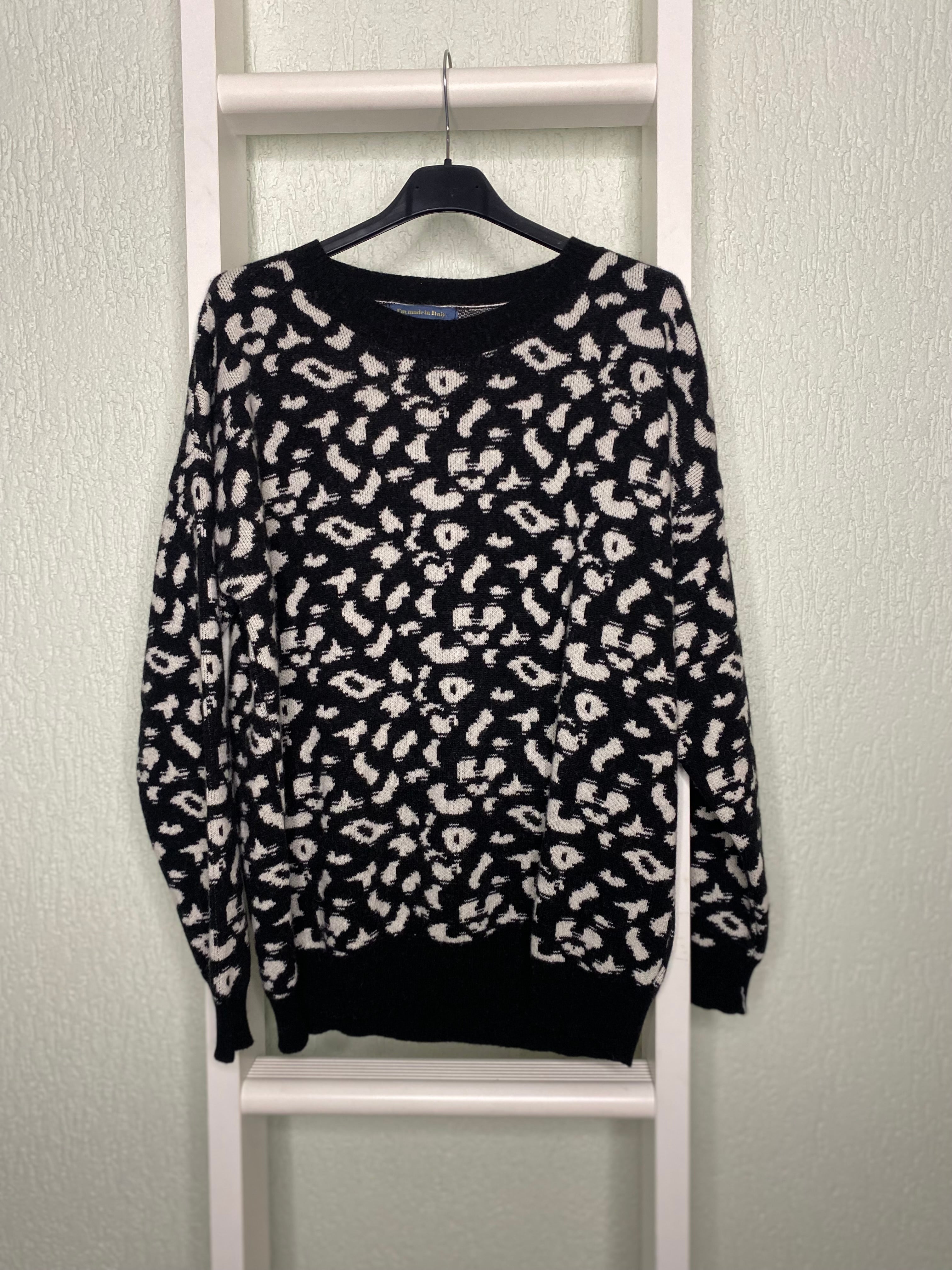 Feiner Strickpullover mit Animal-Muster
