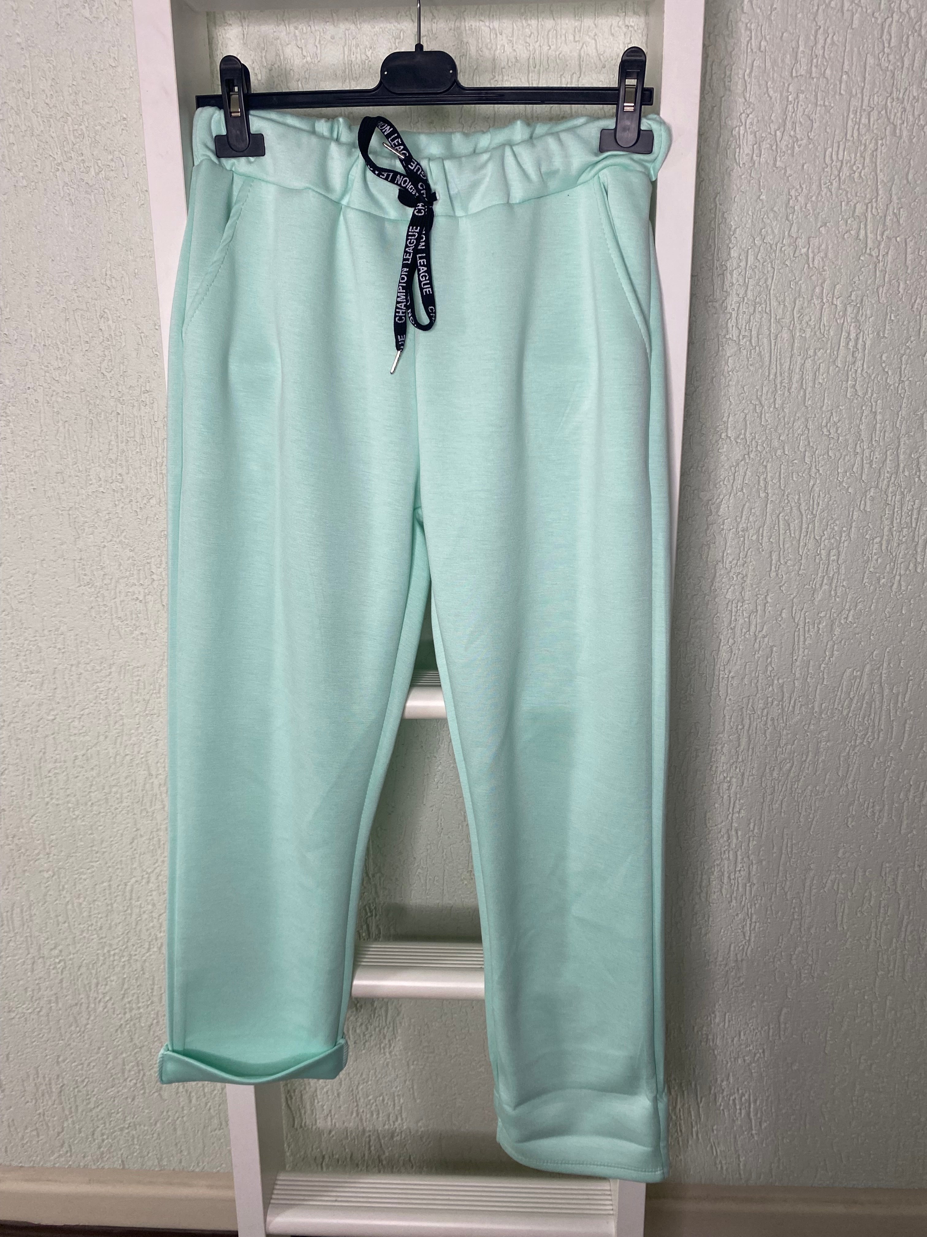 Relaxhose mit verstellbarem Bund & Taschen