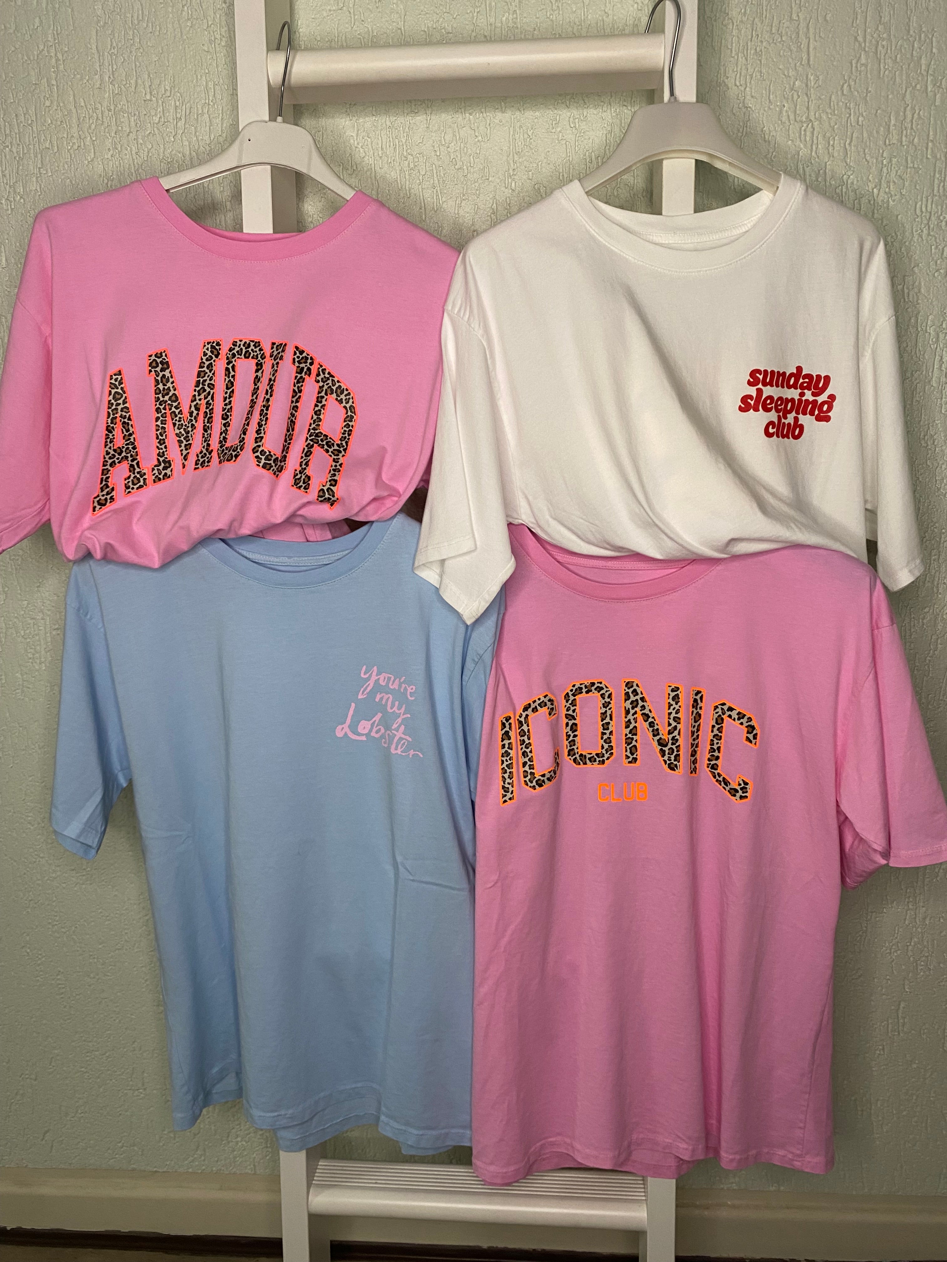 Damen T-Shirt mit Statement Print