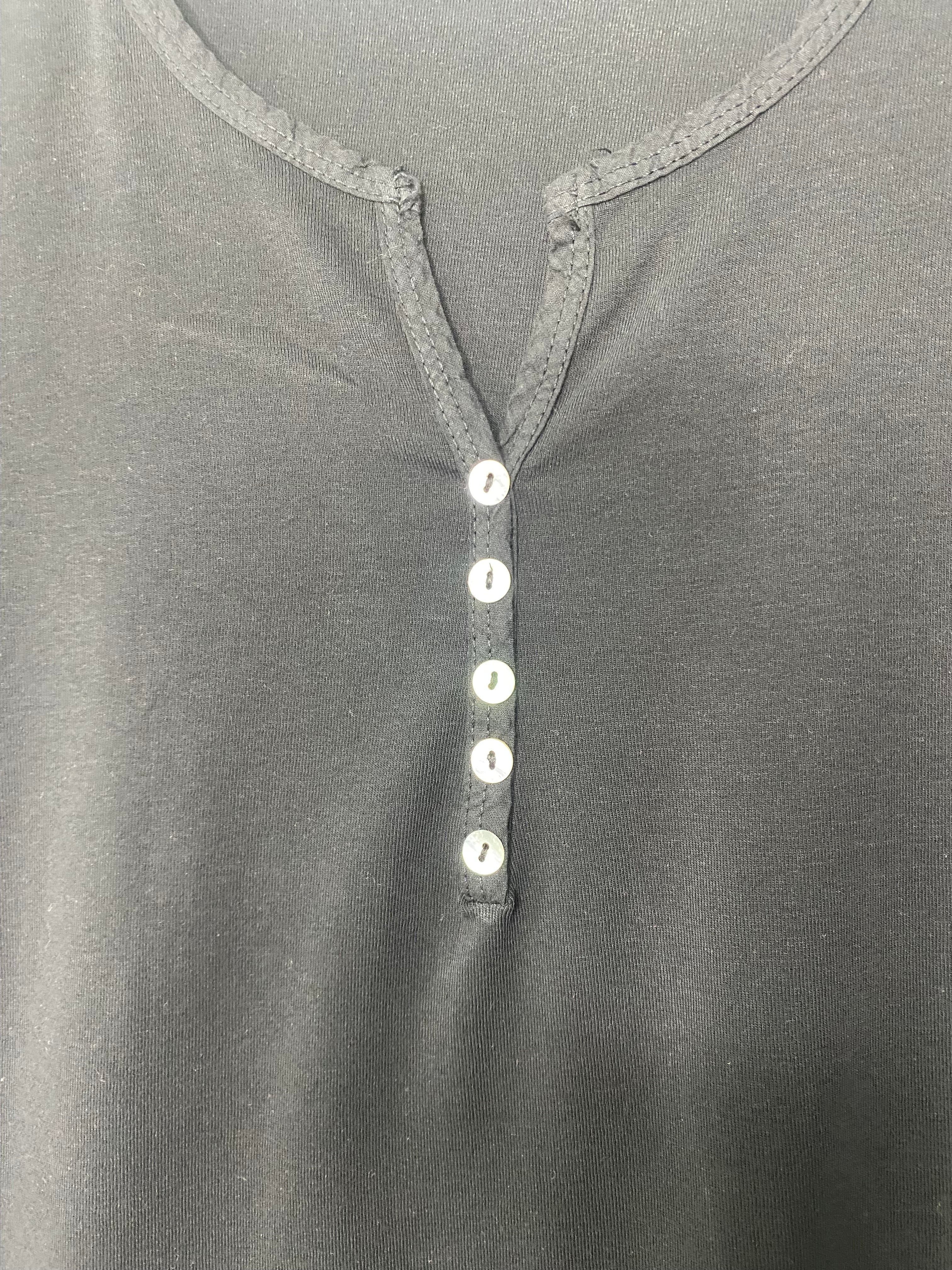 Basic T-Shirt Damen mit Knopfleiste